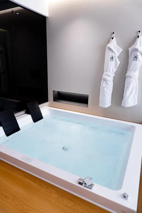 Zoe Luxury Suites Katania 0*,