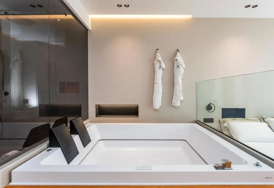 Zoe Luxury Suites Katania